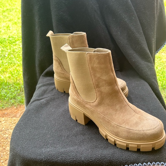 Source Unknown Shoes - Source Unknown Taupe Heeled Boots
